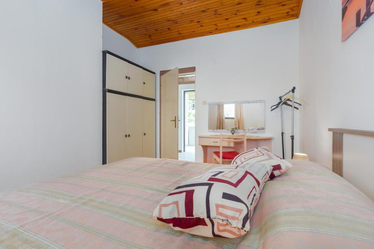 Apartman Ana Porec Exterior photo