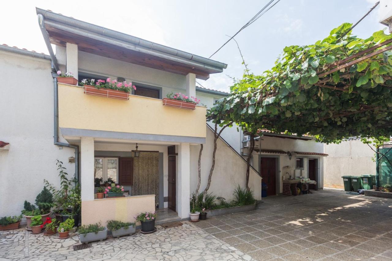Apartman Ana Porec Exterior photo
