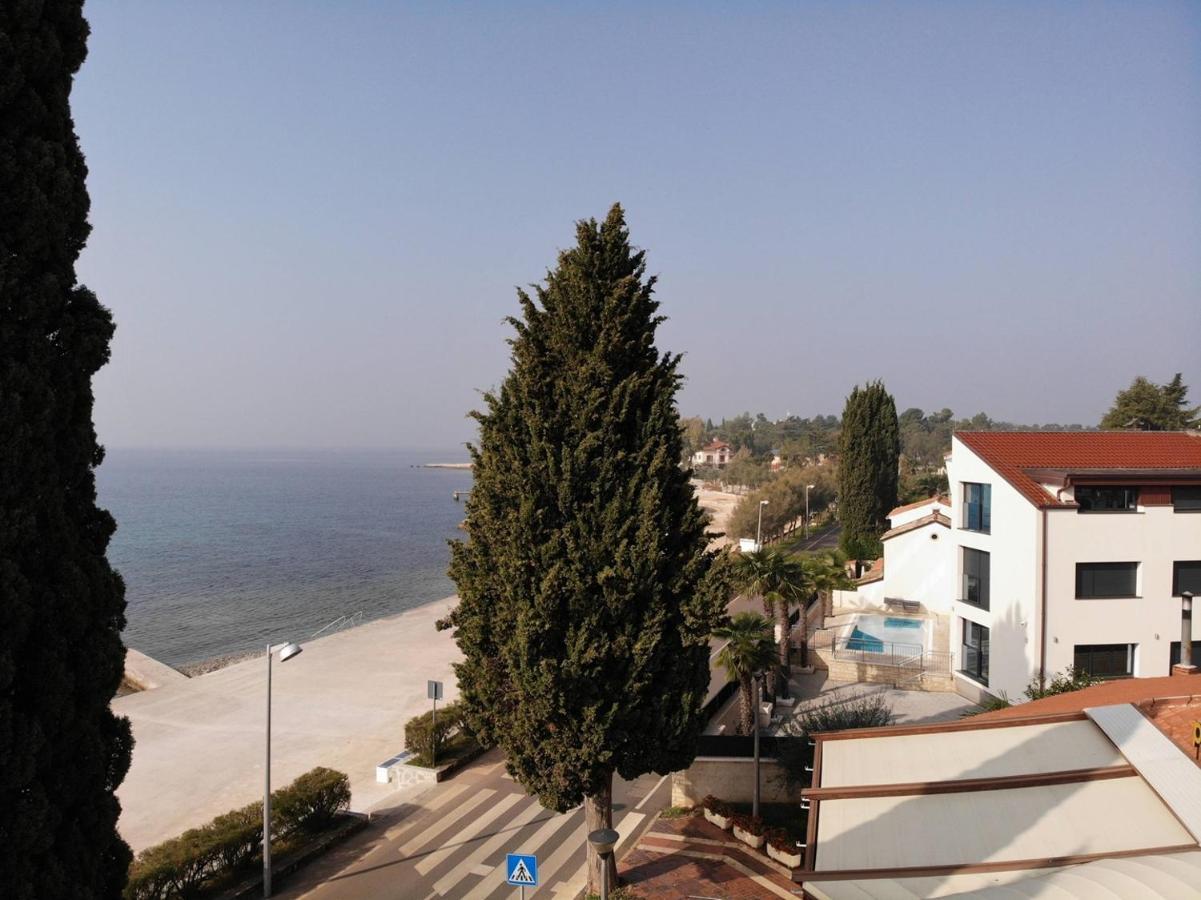 Apartman Ana Porec Exterior photo